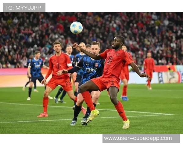 于帕梅卡诺向拜仁提出续约要求拜仁难以完全满足其条件 于帕梅卡诺向拜仁提出续约要求拜仁难以完全满足其条件