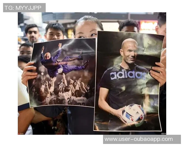 齐达内上海之行与小朋友互动踢球还在胡同里切磋乒乓球乐趣无穷 齐达内上海之行与小朋友互动踢球还在胡同里切磋乒乓球乐趣无穷